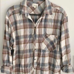 Aritzia Plaid Button-down